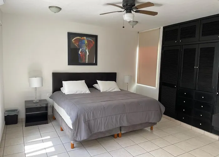 Casa Mel, Excelente Ubicacion, Seguridad Apartamento